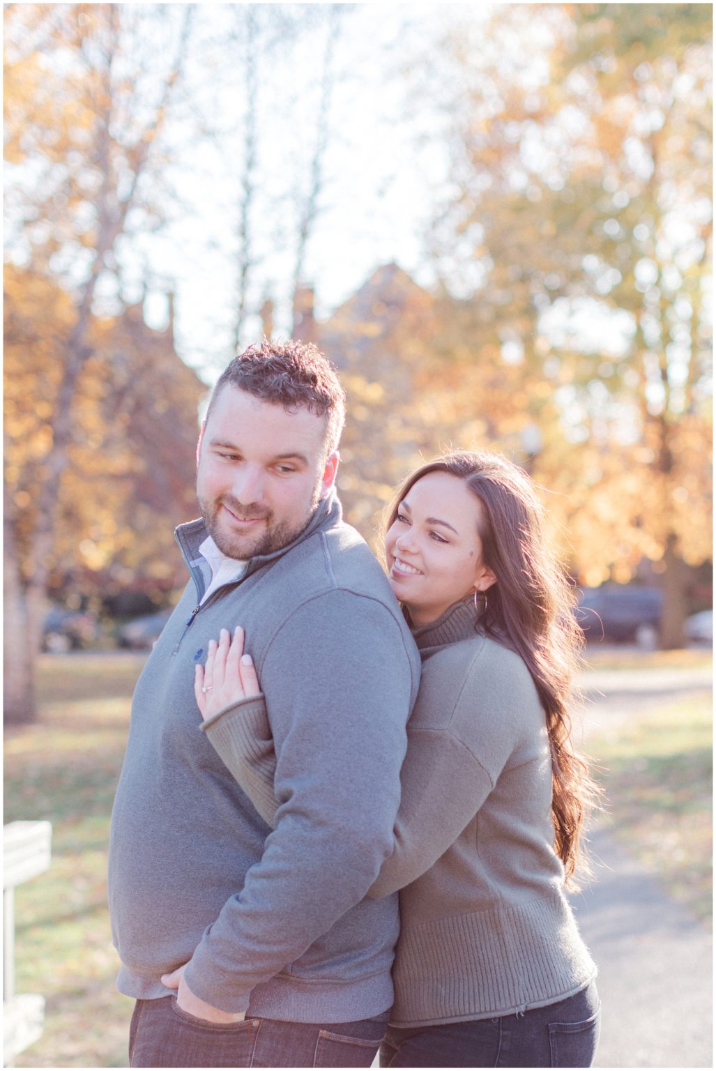 Engagement Session at Schiller Park | Aaryn + Andy - lraphoto.com