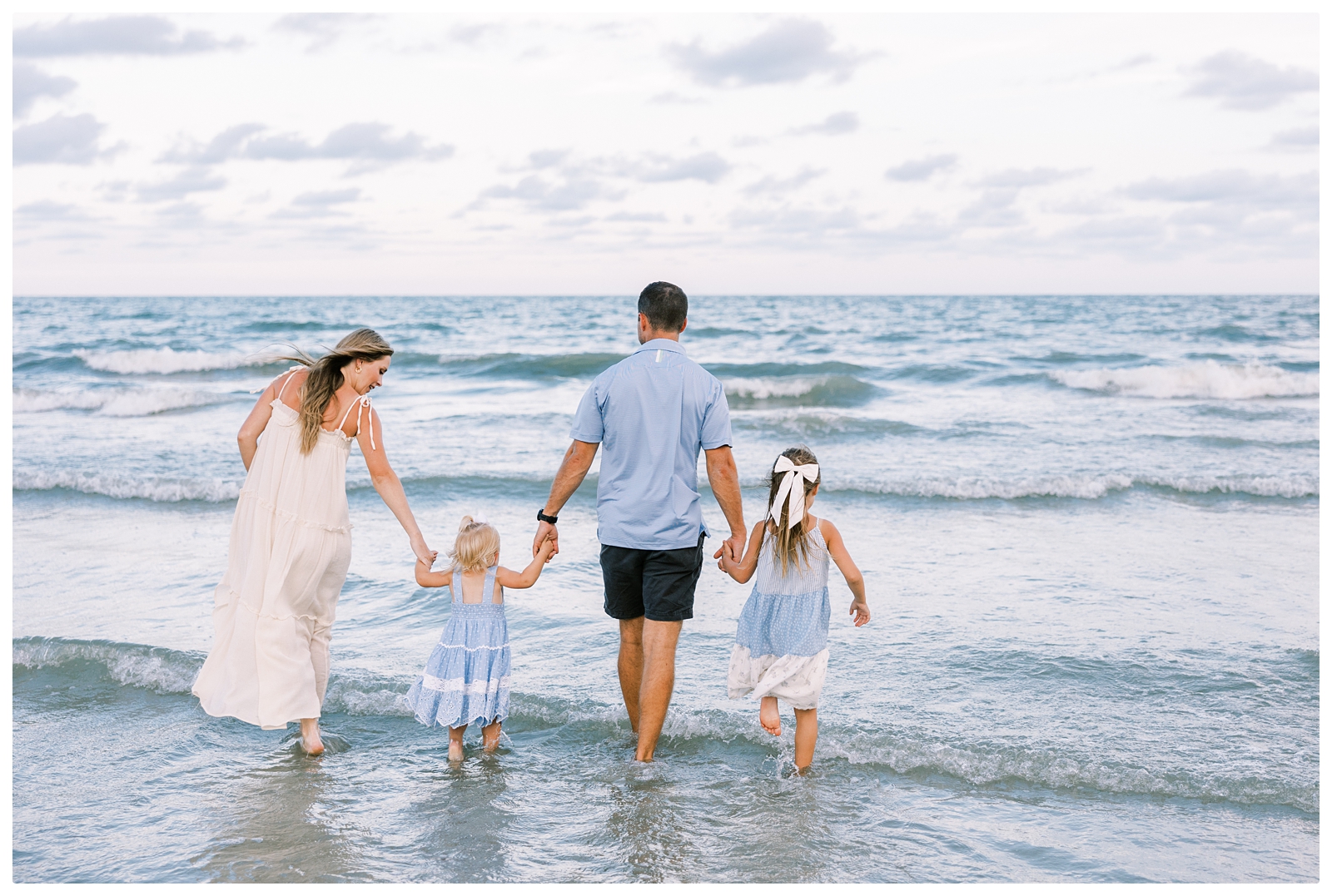 family photos with the ocean at Palmetto Dunes Hilton Head Island